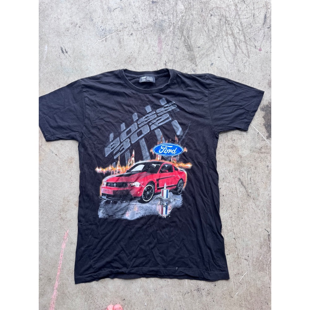 Ford Mustang Boss 302 Graphic Tee Shirt Mens Medium Black Red Car Racing Logo